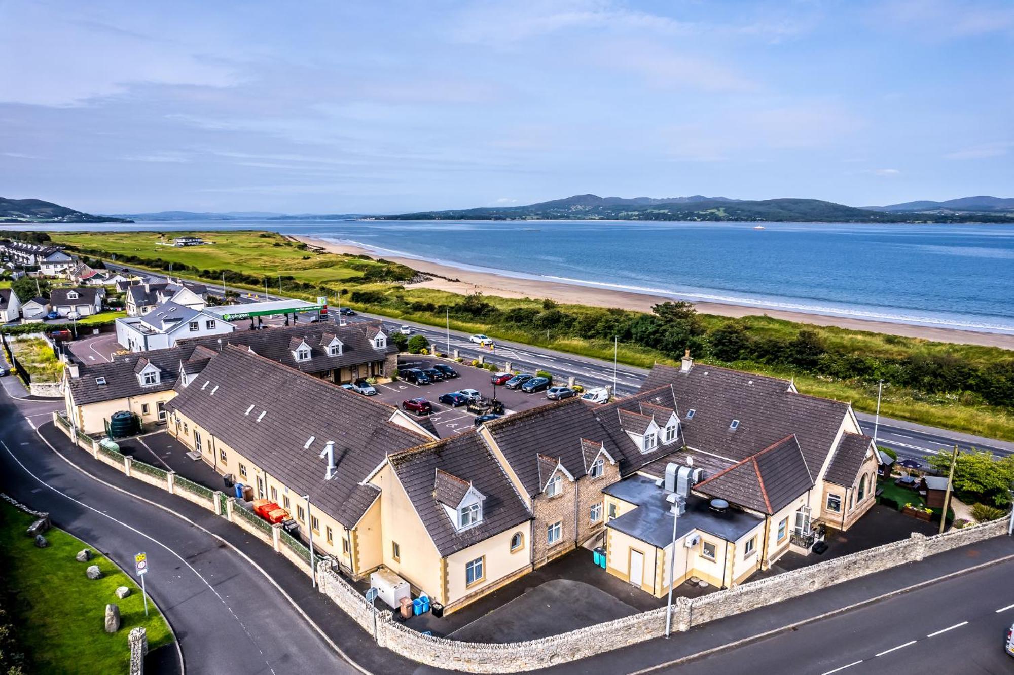 The Harbour Inn Buncrana Exterior foto